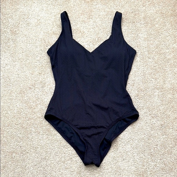 Andie V Neck Classic Black Scoop Back One Piece Swimsuit Size XL - Picture 1 of 8